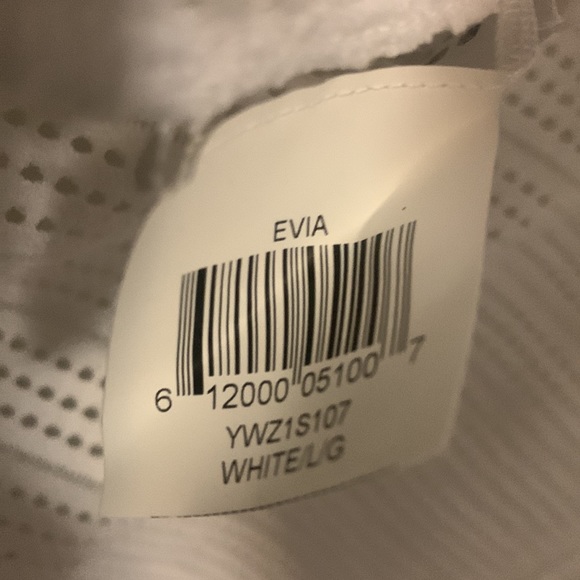 BCBG Maxazria White Mesh Detail Top with Zipper Back - Picture 3 of 6